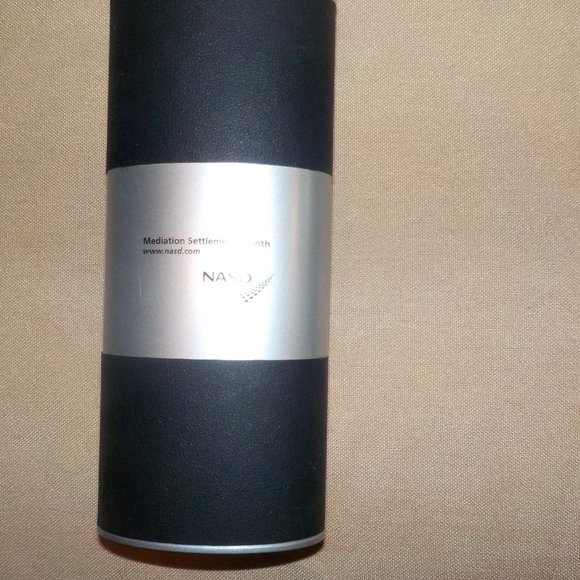 NASD MEDIATION SETTLEMENT MONTH BLACK & SILVER CALCULATOR WITH PEN - Picture 12 of 15